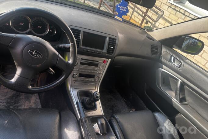 Subaru Legacy 4 generation wagon