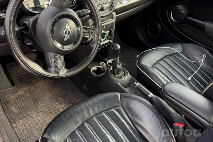 Mini Cooper R56 Hatchback