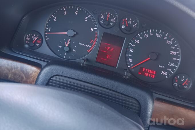 Audi A4 B5 Avant wagon 5-doors