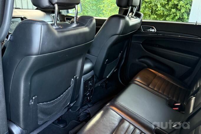 Jeep Grand Cherokee WK2 [restyling] SUV 5-doors