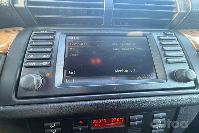 BMW X5 E53 [restyling] Crossover