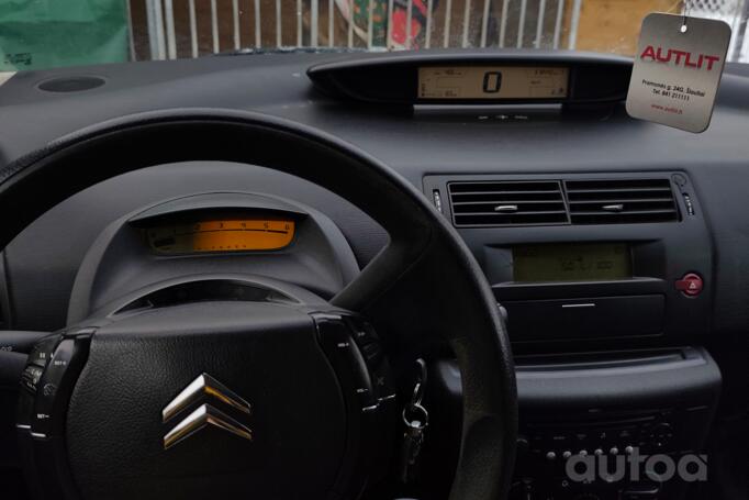 Citroen C4 1 generation Hatchback 3-doors