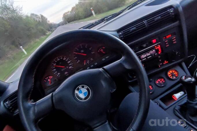 BMW 3 Series E30 Cabriolet