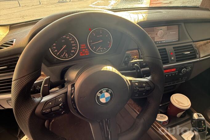 BMW X5 E70 Crossover