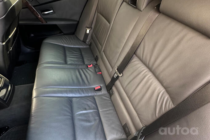 BMW 5 Series E60/E61 Touring wagon