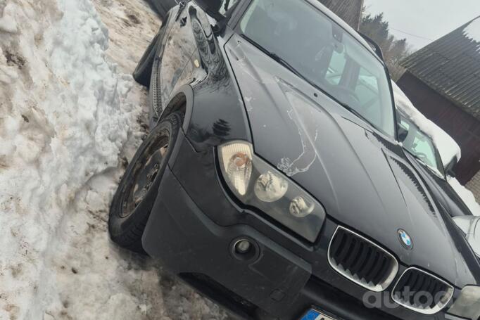 BMW X3 E83 Crossover