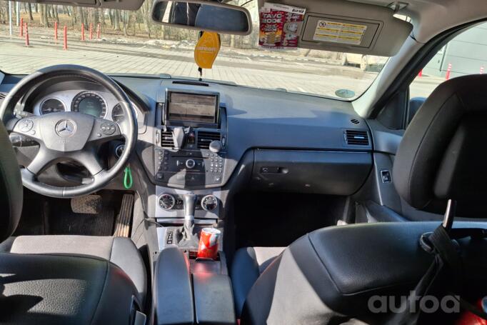 Mercedes-Benz C-Class W204/S204 wagon 5-doors