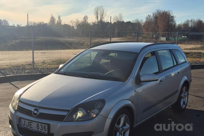 Opel Astra H Hatchback