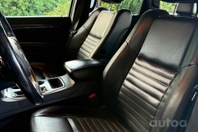 Jeep Grand Cherokee WK2 [restyling] SUV 5-doors