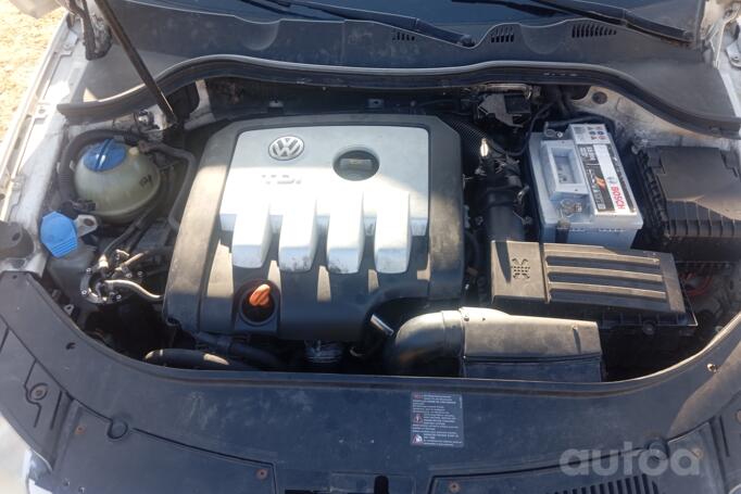 Volkswagen Passat B6 Sedan 4-doors