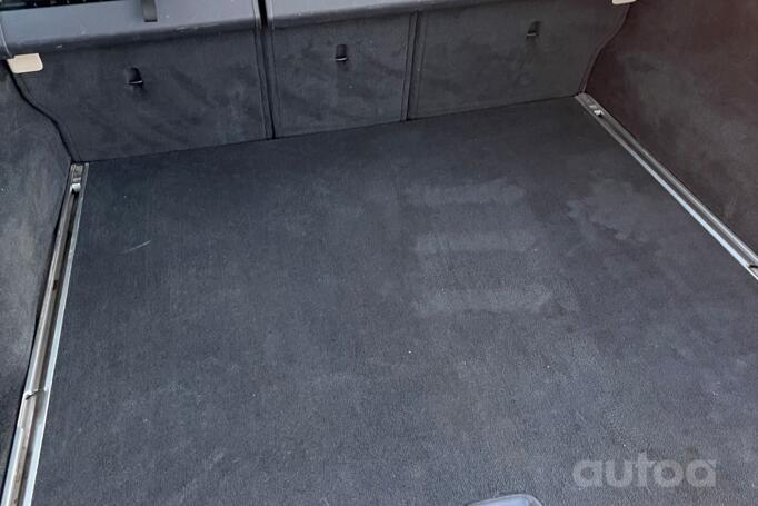 Volvo V70 3 generation wagon