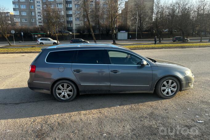 Volkswagen Passat B6 wagon 5-doors