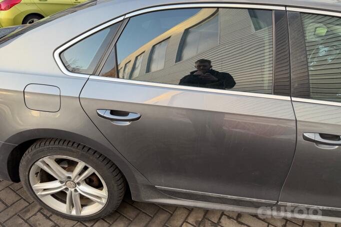 Volkswagen Passat (North America) 1 generation Sedan