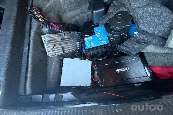 Audi A4 B8/8K wagon 5-doors