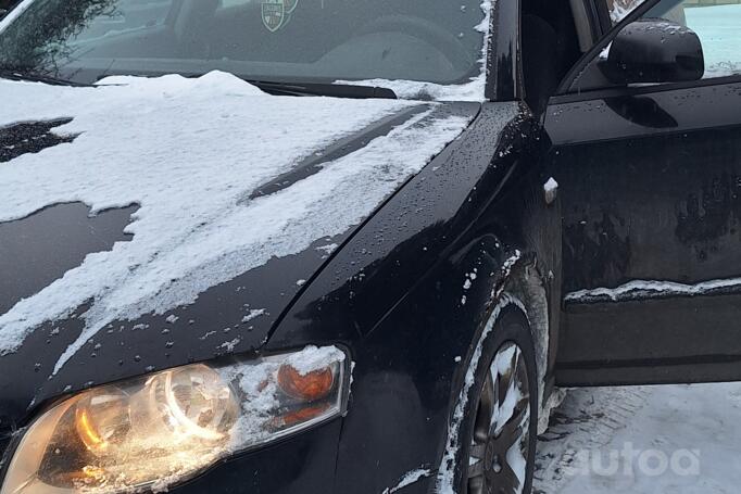 Audi A4 B7 Avant wagon 5-doors