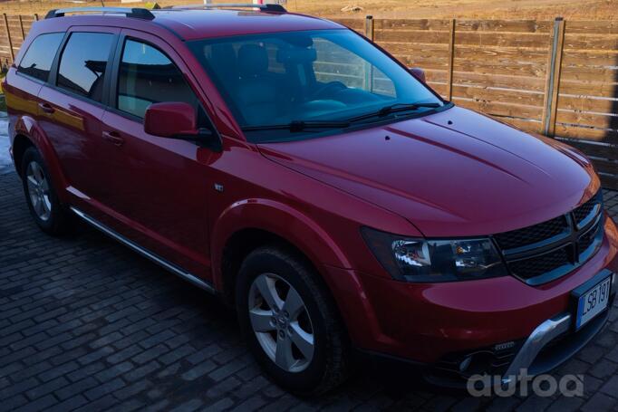 Dodge Journey 1 generation [restyling] Crossover