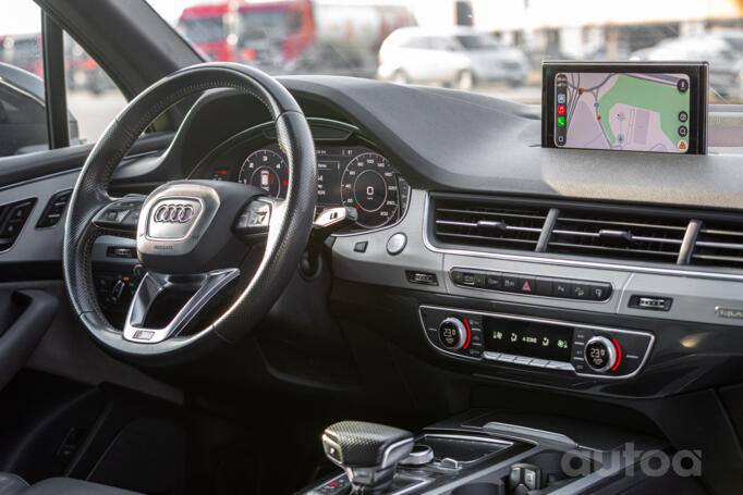 Audi Q7 4M Crossover