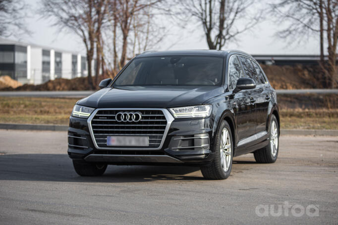 Audi Q7 4M Crossover