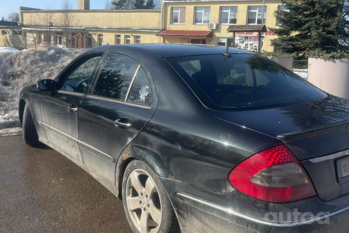 Mercedes-Benz E-Class W211 Sedan