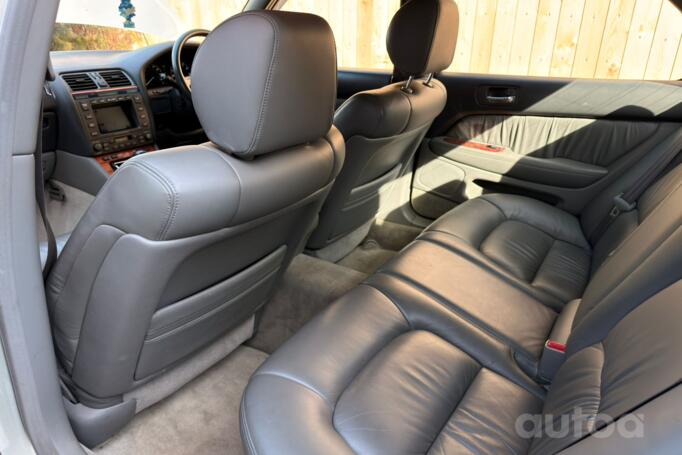 Lexus LS 2 generation Sedan