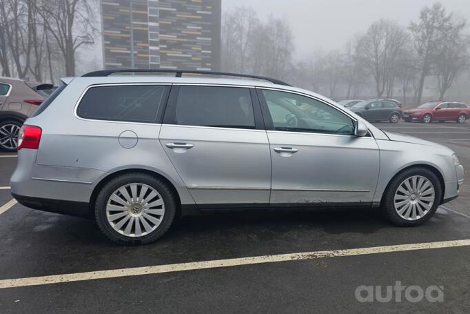 Volkswagen Passat B6 wagon 5-doors