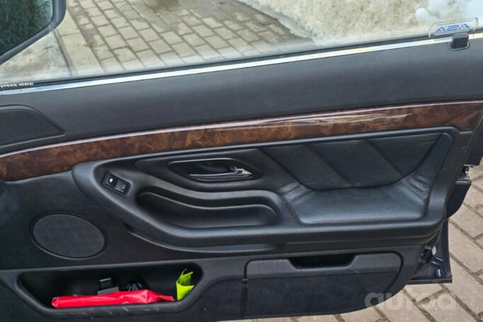 BMW 7 Series E38 Sedan