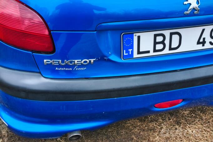 Peugeot 206 1 generation [restyling] CC cabriolet