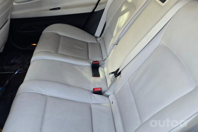 BMW 5 Series F07/F10/F11 Gran Turismo liftback
