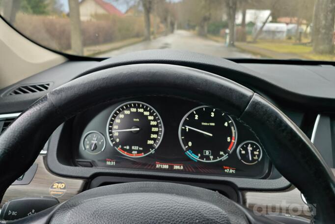 BMW 5 Series F07/F10/F11 Gran Turismo liftback