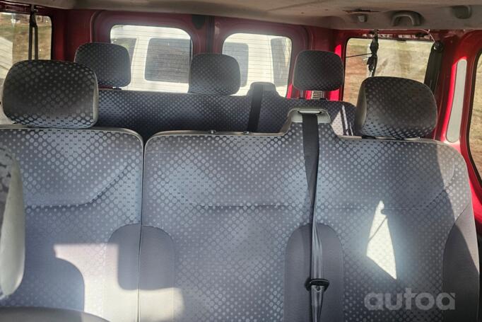 Renault Trafic 2 generation [restyling] Minivan