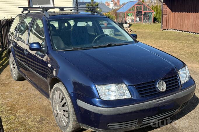 Volkswagen Bora 1 generation Variant wagon