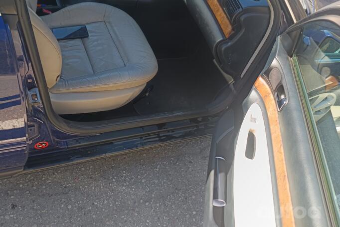 Audi A4 B5 Avant wagon 5-doors