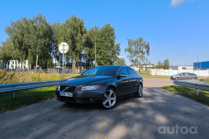 Volvo S80 2 generation Sedan