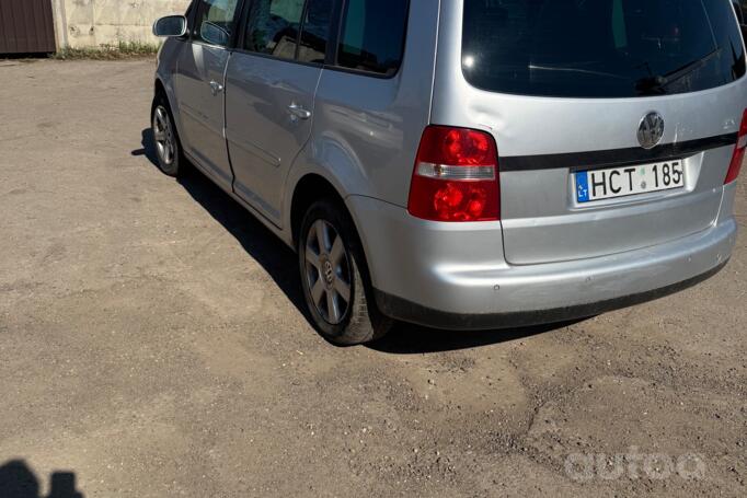 Volkswagen Touran 1 generation Minivan