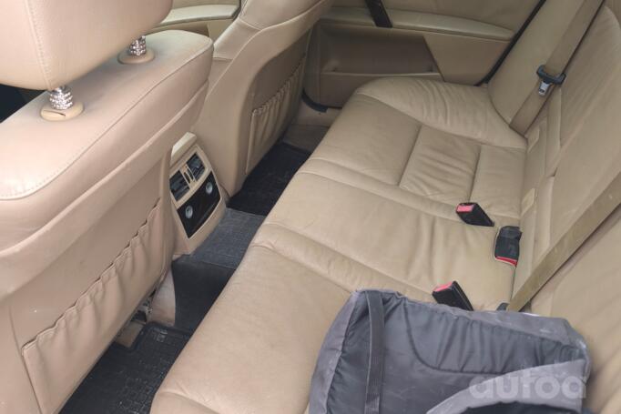 BMW 5 Series E60/E61 Touring wagon