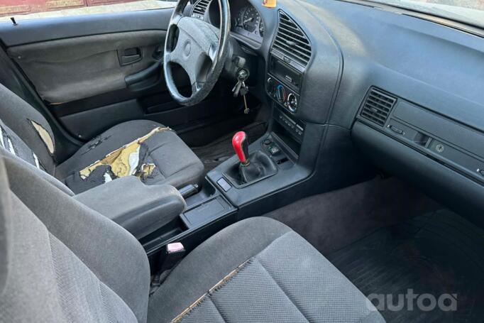 BMW 3 Series E36 Sedan