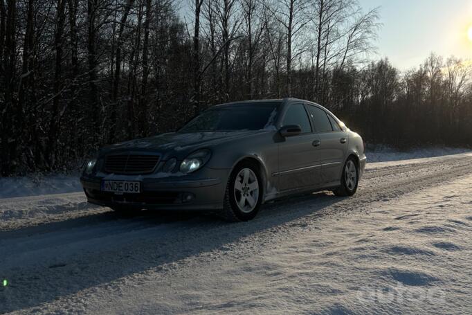 Mercedes-Benz E-Class W211 Sedan