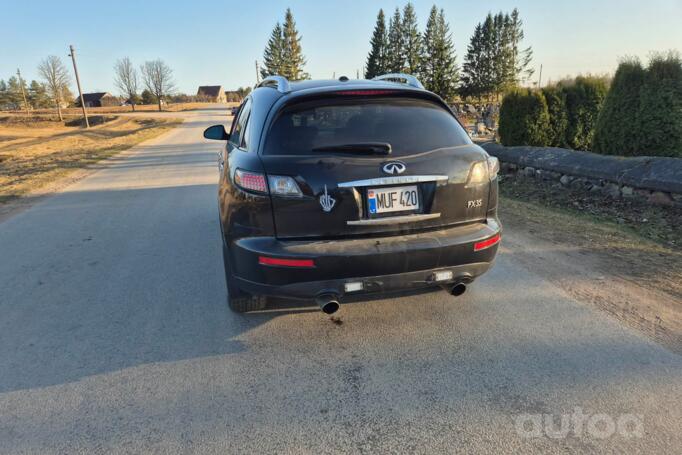 Infiniti FX 1 generation