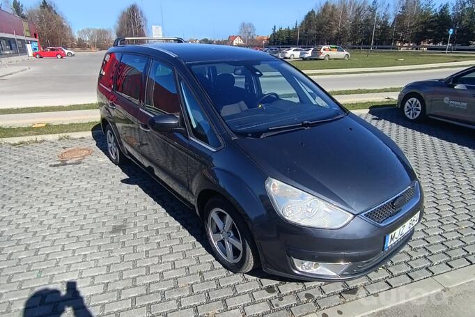 Ford Galaxy 2 generation Minivan
