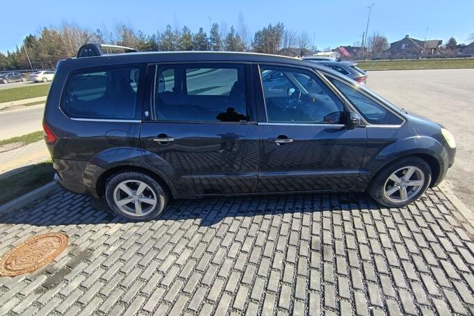 Ford Galaxy 2 generation Minivan