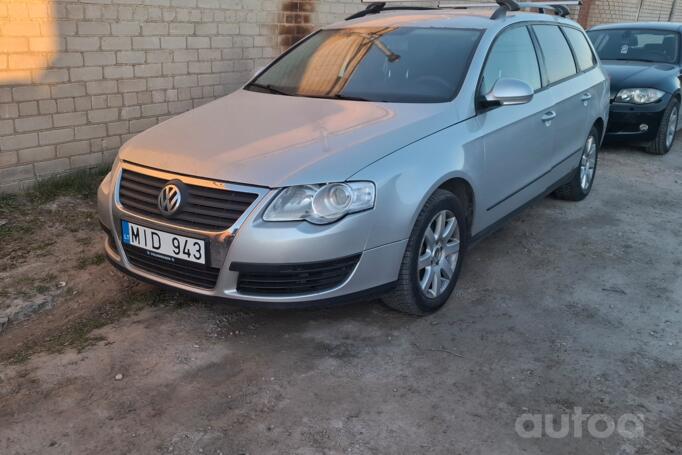 Volkswagen Passat B6 wagon 5-doors