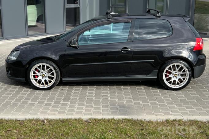 Volkswagen Golf GTI 5 generation