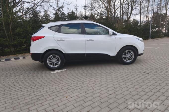 Hyundai ix35 1 generation [restyling] Crossover