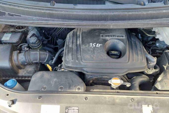 Hyundai H-1