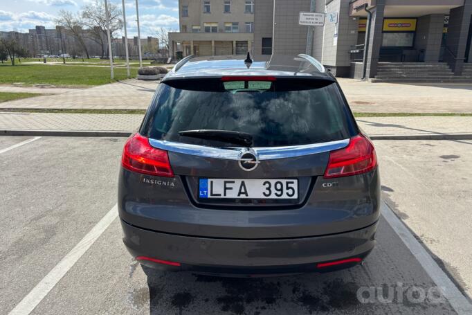 Opel Insignia A Sports Tourer wagon 5-doors