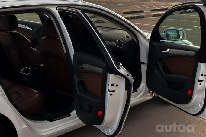 Audi A4 B8/8K wagon 5-doors