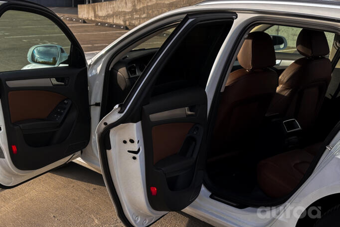 Audi A4 B8/8K wagon 5-doors