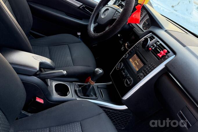 Mercedes-Benz B-Class W245 [restyling] Hatchback