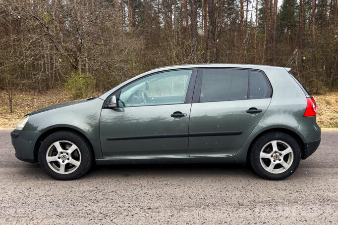 Volkswagen Golf 5 generation Hatchback 5-doors