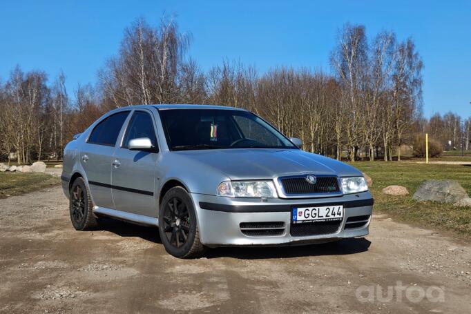 Skoda Octavia RS A4 liftback 